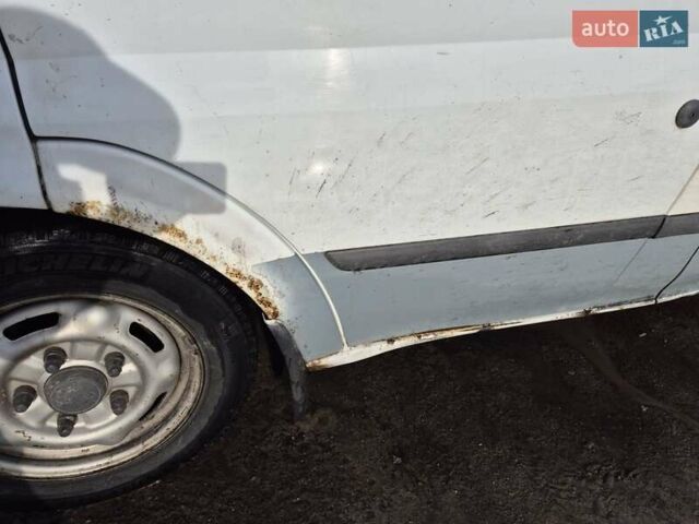 Білий Форд Транзит, об'ємом двигуна 2.2 л та пробігом 275 тис. км за 6299 $, фото 16 на Automoto.ua