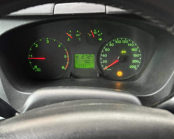 Білий Форд Транзит, об'ємом двигуна 2.2 л та пробігом 559 тис. км за 8000 $, фото 65 на Automoto.ua