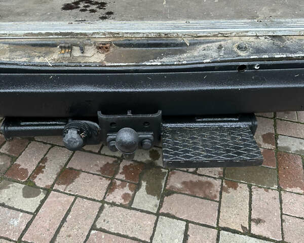 Білий Форд Транзит, об'ємом двигуна 2.2 л та пробігом 559 тис. км за 8000 $, фото 45 на Automoto.ua