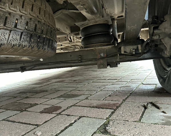 Білий Форд Транзит, об'ємом двигуна 2.2 л та пробігом 559 тис. км за 8000 $, фото 47 на Automoto.ua