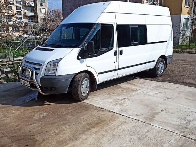 Білий Форд Транзит, об'ємом двигуна 2.2 л та пробігом 185 тис. км за 12200 $, фото 1 на Automoto.ua