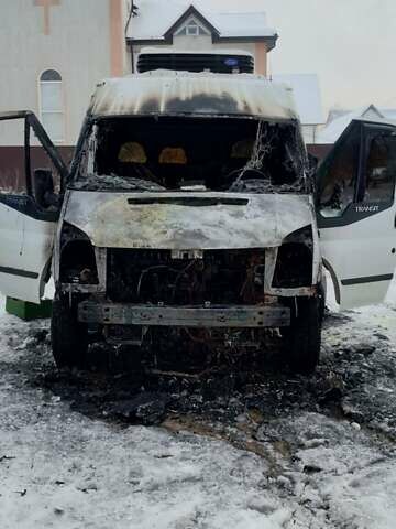 Білий Форд Транзит, об'ємом двигуна 2.2 л та пробігом 293 тис. км за 3500 $, фото 1 на Automoto.ua