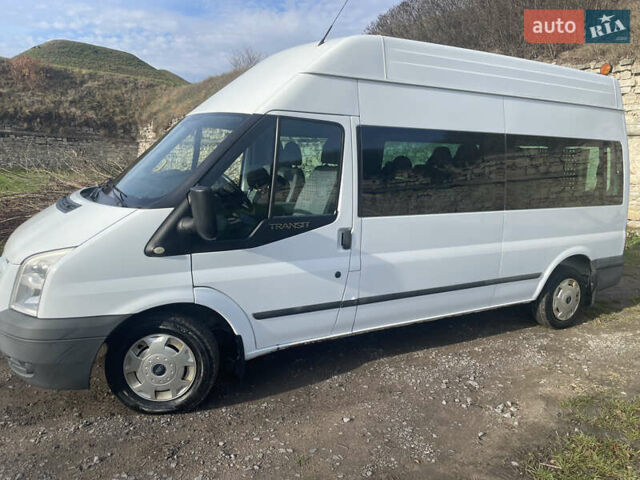 Білий Форд Транзит, об'ємом двигуна 2.2 л та пробігом 192 тис. км за 15200 $, фото 1 на Automoto.ua