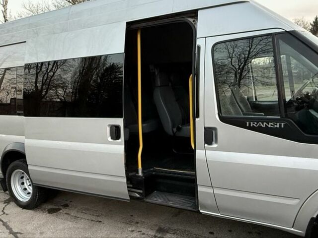 Белый Форд Транзит, объемом двигателя 2.2 л и пробегом 145 тыс. км за 14500 $, фото 16 на Automoto.ua