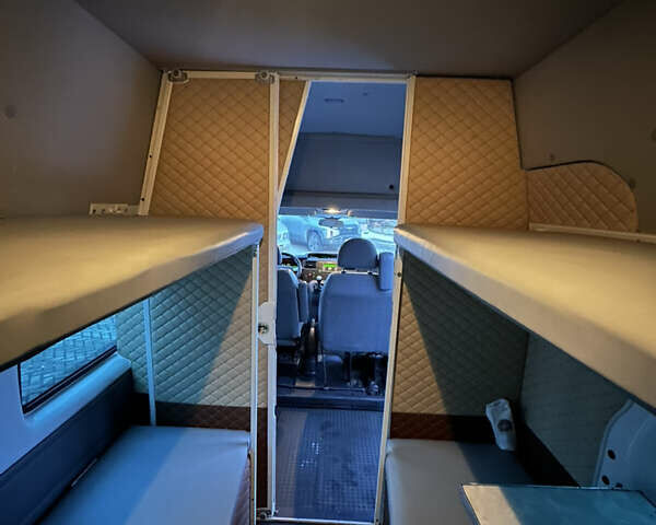 Білий Форд Транзит, об'ємом двигуна 2.2 л та пробігом 168 тис. км за 12400 $, фото 33 на Automoto.ua