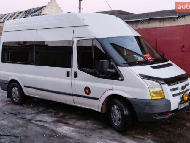 Білий Форд Транзит, об'ємом двигуна 2.2 л та пробігом 500 тис. км за 12000 $, фото 5 на Automoto.ua