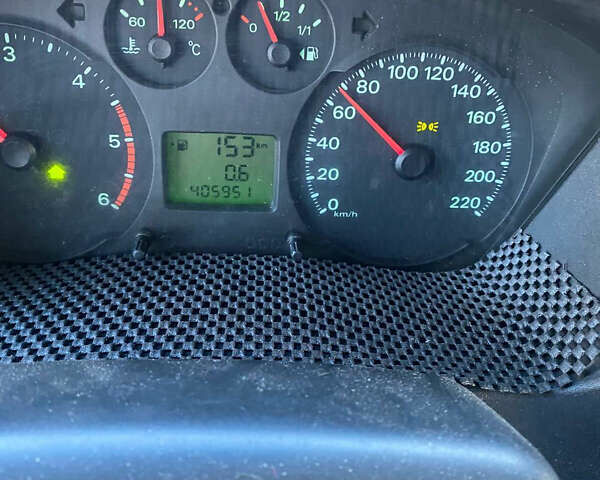 Білий Форд Транзит, об'ємом двигуна 2.2 л та пробігом 405 тис. км за 9500 $, фото 6 на Automoto.ua