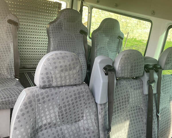 Білий Форд Транзит, об'ємом двигуна 2.2 л та пробігом 192 тис. км за 15200 $, фото 12 на Automoto.ua