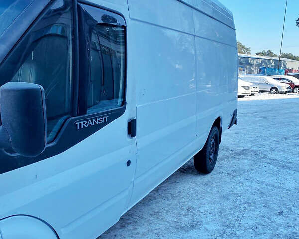 Білий Форд Транзит, об'ємом двигуна 2.2 л та пробігом 405 тис. км за 9500 $, фото 2 на Automoto.ua