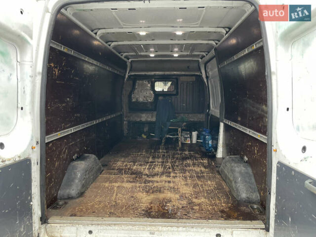 Белый Форд Транзит, объемом двигателя 2.2 л и пробегом 385 тыс. км за 10800 $, фото 25 на Automoto.ua