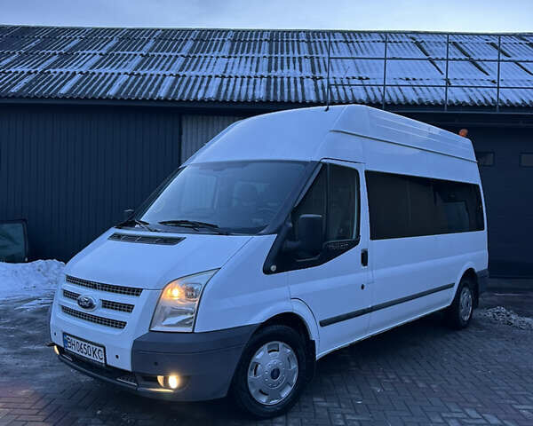 Білий Форд Транзит, об'ємом двигуна 2.2 л та пробігом 168 тис. км за 12400 $, фото 1 на Automoto.ua