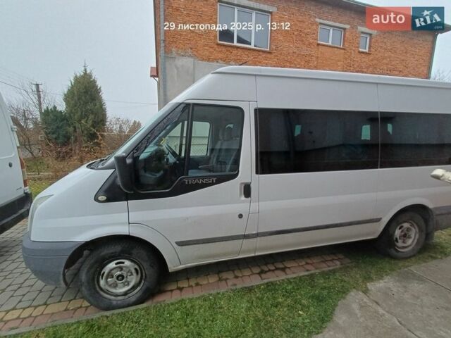 Білий Форд Транзит, об'ємом двигуна 2.2 л та пробігом 371 тис. км за 12000 $, фото 1 на Automoto.ua