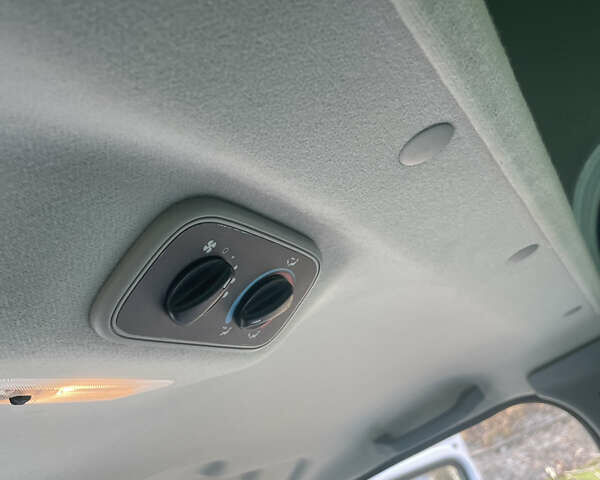 Білий Форд Транзит, об'ємом двигуна 2.2 л та пробігом 192 тис. км за 15200 $, фото 22 на Automoto.ua