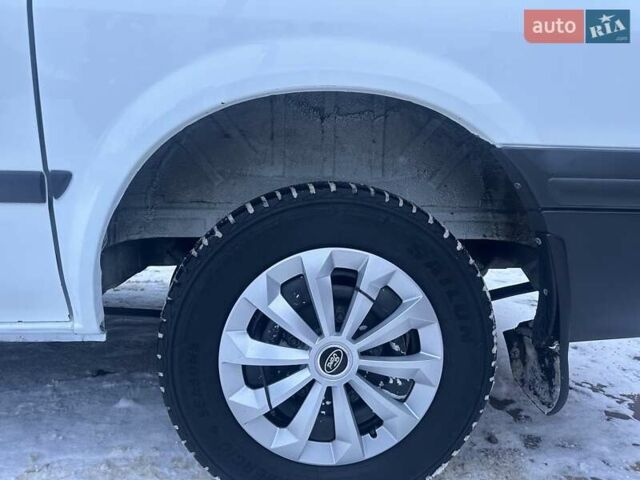 Белый Форд Транзит, объемом двигателя 2.2 л и пробегом 211 тыс. км за 8500 $, фото 18 на Automoto.ua