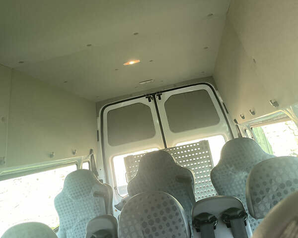 Білий Форд Транзит, об'ємом двигуна 2.2 л та пробігом 192 тис. км за 15200 $, фото 20 на Automoto.ua