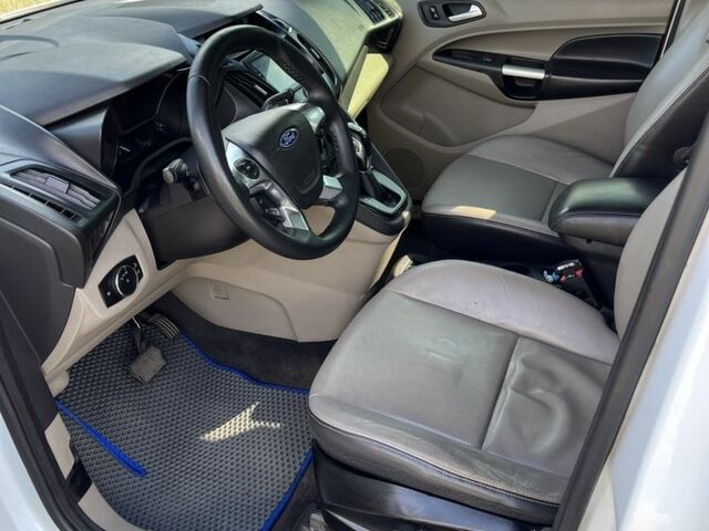 Білий Форд Транзит, об'ємом двигуна 2.5 л та пробігом 250 тис. км за 10700 $, фото 8 на Automoto.ua