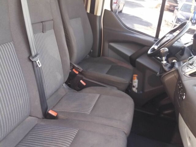 Белый Форд Транзит, объемом двигателя 2.2 л и пробегом 150 тыс. км за 15000 $, фото 13 на Automoto.ua