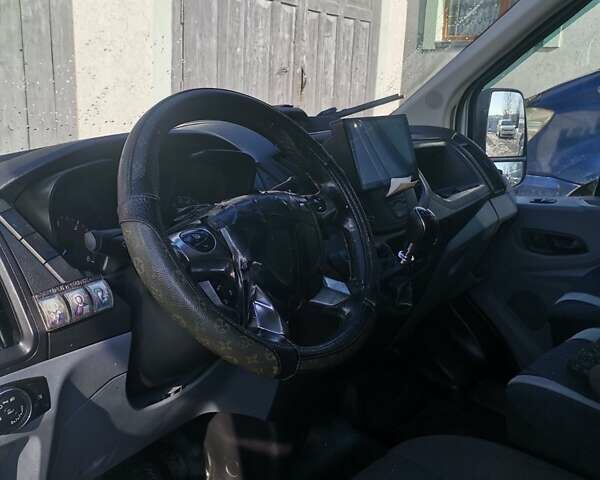 Белый Форд Транзит, объемом двигателя 2.2 л и пробегом 450 тыс. км за 10500 $, фото 8 на Automoto.ua