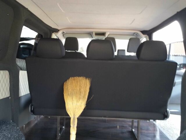 Белый Форд Транзит, объемом двигателя 2.2 л и пробегом 150 тыс. км за 15000 $, фото 9 на Automoto.ua