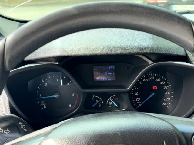 Белый Форд Транзит, объемом двигателя 1.6 л и пробегом 289 тыс. км за 10000 $, фото 6 на Automoto.ua