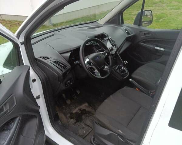 Білий Форд Транзит, об'ємом двигуна 1.6 л та пробігом 401 тис. км за 8600 $, фото 6 на Automoto.ua