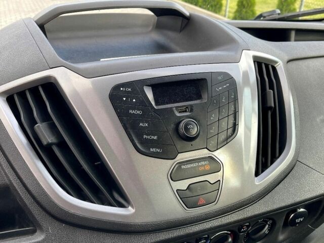 Белый Форд Транзит, объемом двигателя 2.2 л и пробегом 227 тыс. км за 10300 $, фото 11 на Automoto.ua