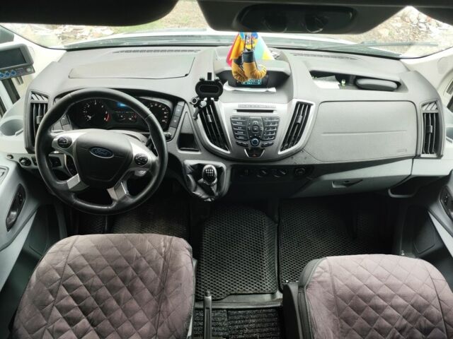 Белый Форд Транзит, объемом двигателя 2.2 л и пробегом 298 тыс. км за 18000 $, фото 10 на Automoto.ua