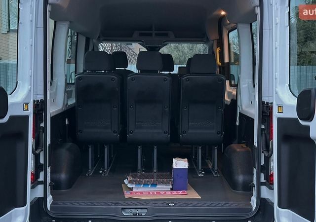 Білий Форд Транзит, об'ємом двигуна 2.2 л та пробігом 176 тис. км за 16696 $, фото 104 на Automoto.ua