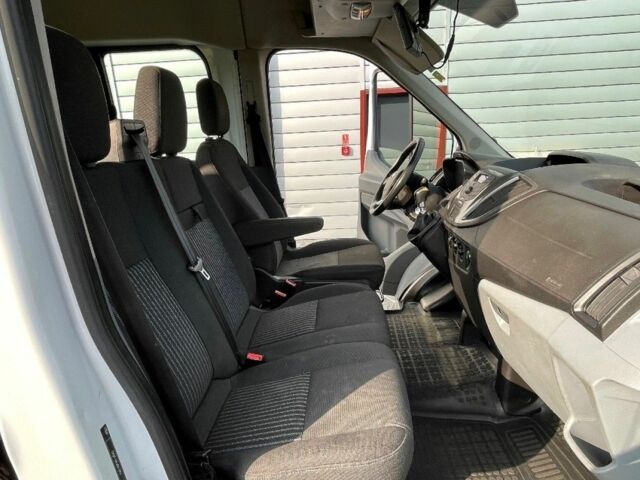 Белый Форд Транзит, объемом двигателя 2.2 л и пробегом 227 тыс. км за 10300 $, фото 9 на Automoto.ua