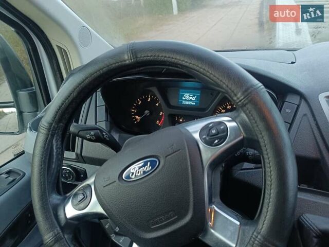 Белый Форд Транзит, объемом двигателя 2.2 л и пробегом 255 тыс. км за 17900 $, фото 14 на Automoto.ua