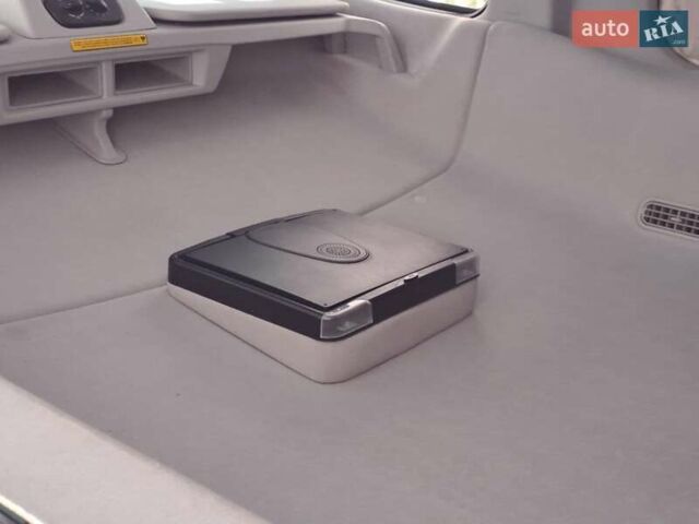 Белый Форд Транзит, объемом двигателя 3.7 л и пробегом 403 тыс. км за 14990 $, фото 15 на Automoto.ua