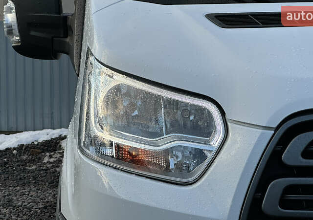 Білий Форд Транзит, об'ємом двигуна 2.2 л та пробігом 176 тис. км за 17199 $, фото 20 на Automoto.ua