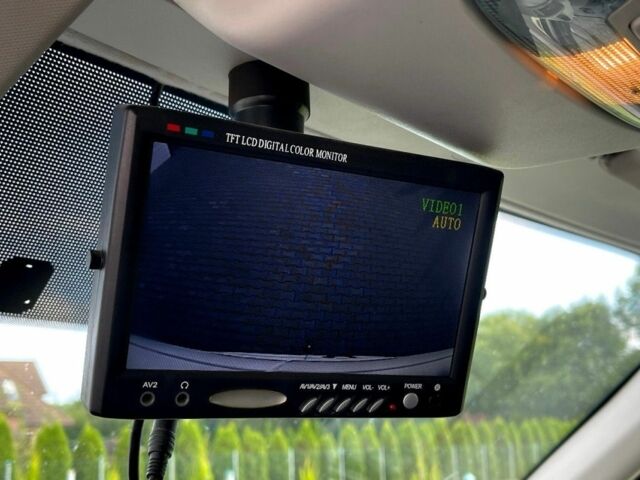 Белый Форд Транзит, объемом двигателя 2.2 л и пробегом 227 тыс. км за 10300 $, фото 12 на Automoto.ua