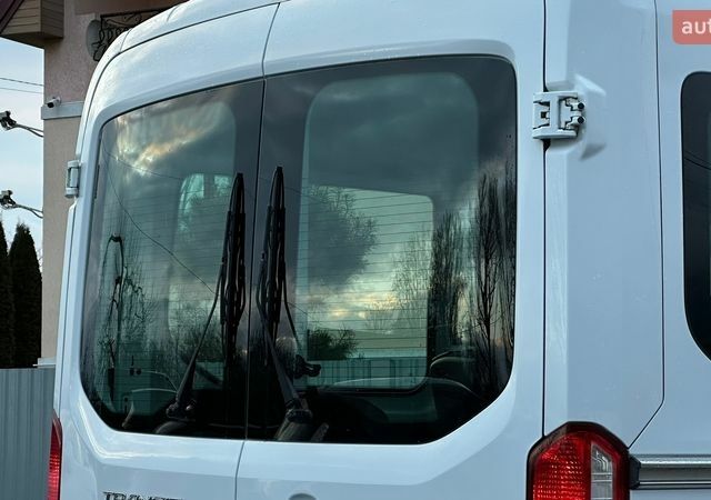 Білий Форд Транзит, об'ємом двигуна 2.2 л та пробігом 176 тис. км за 16696 $, фото 51 на Automoto.ua