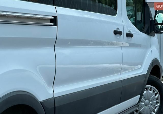 Білий Форд Транзит, об'ємом двигуна 2.2 л та пробігом 176 тис. км за 16696 $, фото 58 на Automoto.ua