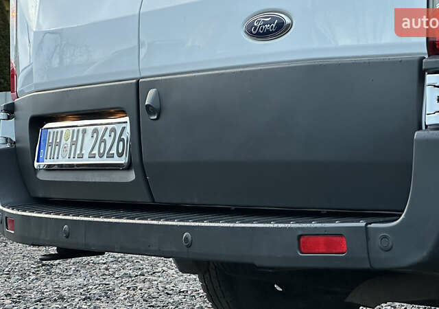 Білий Форд Транзит, об'ємом двигуна 2.2 л та пробігом 176 тис. км за 17199 $, фото 51 на Automoto.ua