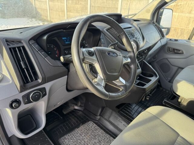 Белый Форд Транзит, объемом двигателя 3.5 л и пробегом 185 тыс. км за 18200 $, фото 8 на Automoto.ua