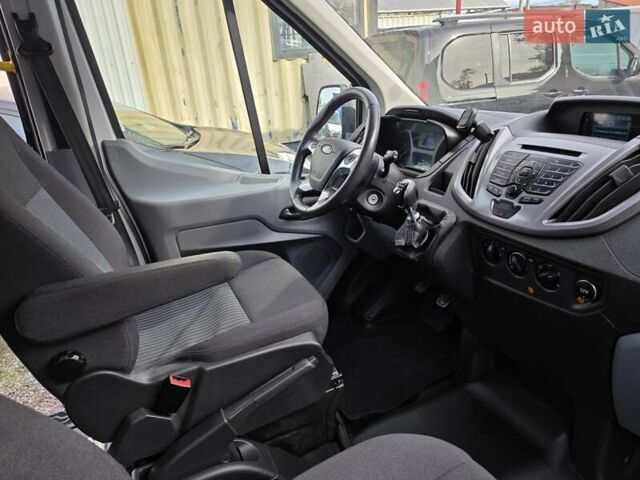 Білий Форд Транзит, об'ємом двигуна 2.2 л та пробігом 184 тис. км за 17800 $, фото 37 на Automoto.ua