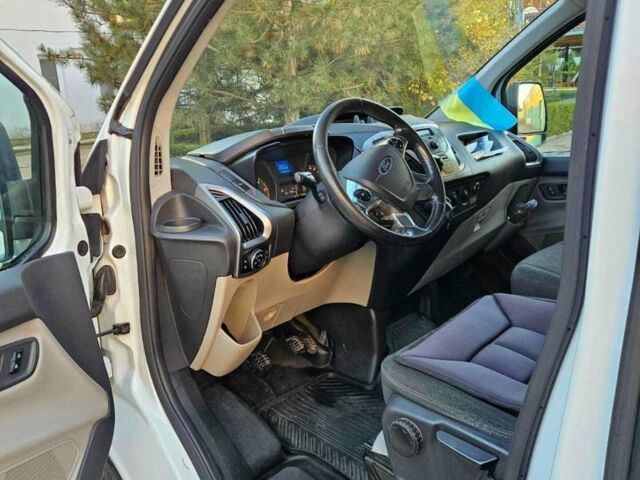 Білий Форд Транзит, об'ємом двигуна 2.2 л та пробігом 230 тис. км за 14100 $, фото 2 на Automoto.ua
