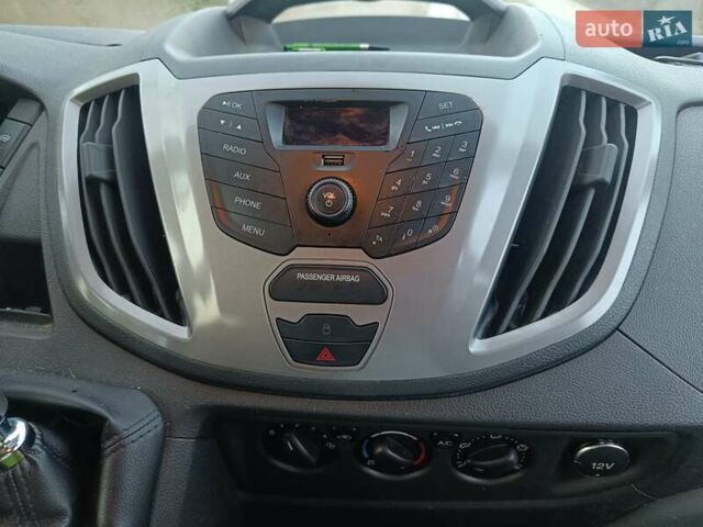 Белый Форд Транзит, объемом двигателя 2.2 л и пробегом 255 тыс. км за 17900 $, фото 15 на Automoto.ua