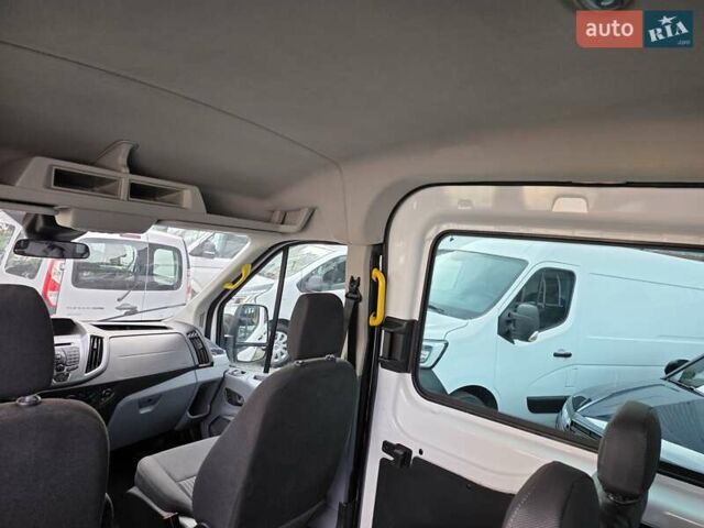 Білий Форд Транзит, об'ємом двигуна 2.2 л та пробігом 184 тис. км за 17800 $, фото 34 на Automoto.ua