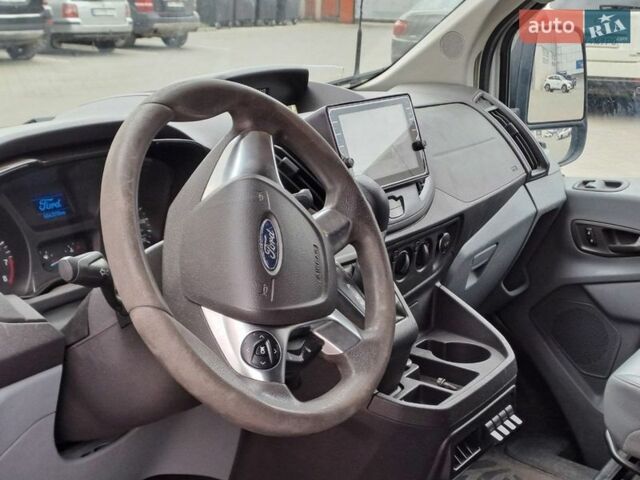 Белый Форд Транзит, объемом двигателя 3.7 л и пробегом 403 тыс. км за 14990 $, фото 12 на Automoto.ua