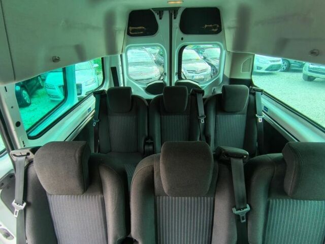 Білий Форд Транзит, об'ємом двигуна 2.2 л та пробігом 229 тис. км за 9250 $, фото 21 на Automoto.ua