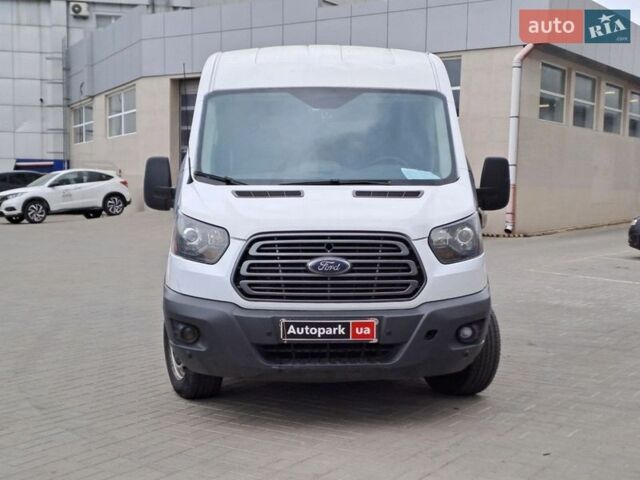 Белый Форд Транзит, объемом двигателя 3.7 л и пробегом 403 тыс. км за 14990 $, фото 1 на Automoto.ua