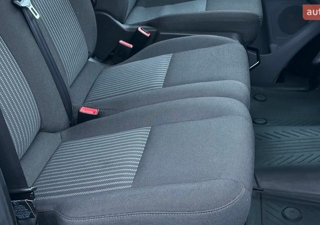 Білий Форд Транзит, об'ємом двигуна 2.2 л та пробігом 176 тис. км за 16696 $, фото 95 на Automoto.ua