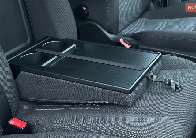 Білий Форд Транзит, об'ємом двигуна 2.2 л та пробігом 176 тис. км за 16696 $, фото 96 на Automoto.ua