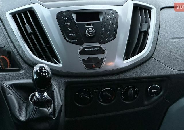 Білий Форд Транзит, об'ємом двигуна 2.2 л та пробігом 176 тис. км за 16696 $, фото 84 на Automoto.ua