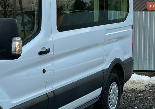 Білий Форд Транзит, об'ємом двигуна 2.2 л та пробігом 176 тис. км за 16696 $, фото 14 на Automoto.ua