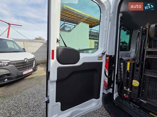 Білий Форд Транзит, об'ємом двигуна 2.2 л та пробігом 184 тис. км за 17800 $, фото 46 на Automoto.ua