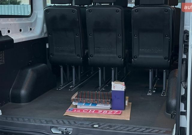 Білий Форд Транзит, об'ємом двигуна 2.2 л та пробігом 176 тис. км за 16696 $, фото 105 на Automoto.ua